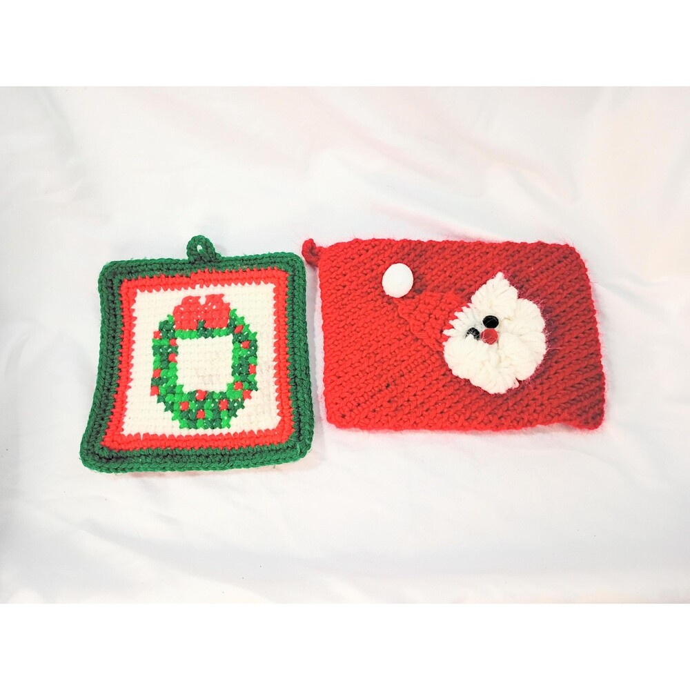 Lot of 2 Vintage Hand Made Christmas Pot Holders Santa Wreath